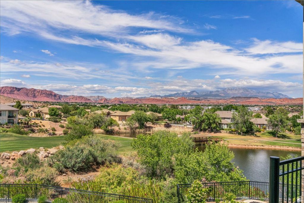 Image 52 of property listing at 2608 W CANYON RIDGE RD, St. George, UT 84770
