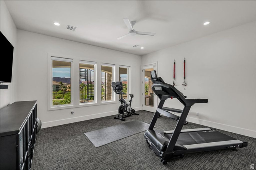 Image 65 of property listing at 2608 W CANYON RIDGE RD, St. George, UT 84770