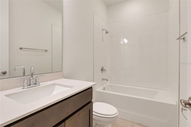 1141 BRITISH CIRCLE, Daytona Beach, FL 32124