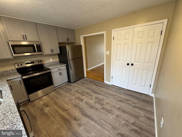 127 LONGSTREET AVE, Winchester, VA 22603