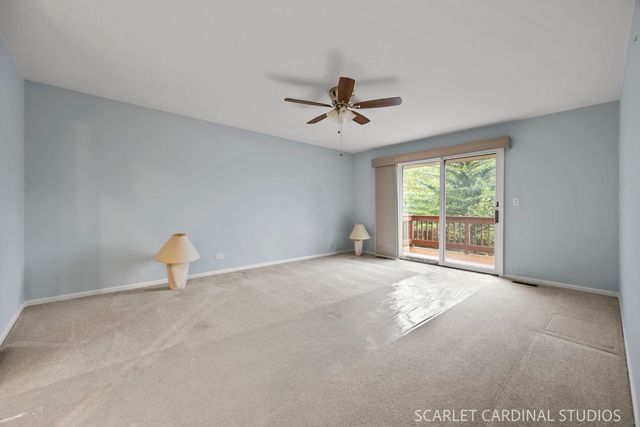 27200 W Lakeview Drive South Drive, Lake Barrington, IL 60084