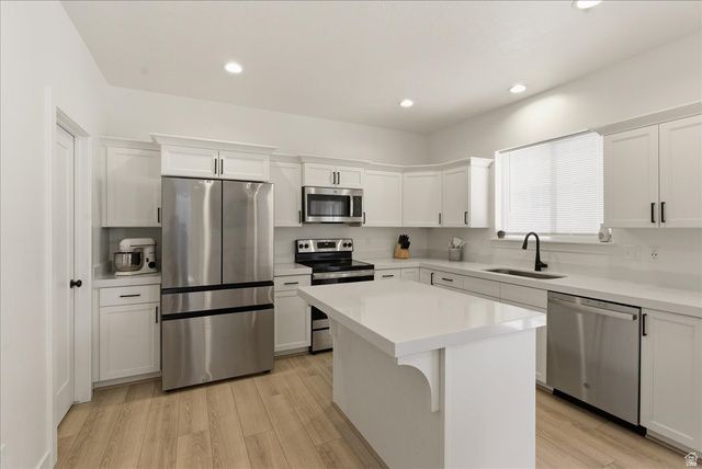 7219 N GREEN PASTURE LN, Eagle Mountain, UT 84005