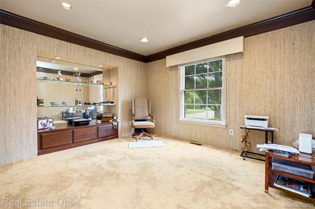 2503 Wickfield Road, West Bloomfield Charter Township, MI 48323