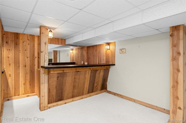 2503 Wickfield Road, West Bloomfield Charter Township, MI 48323