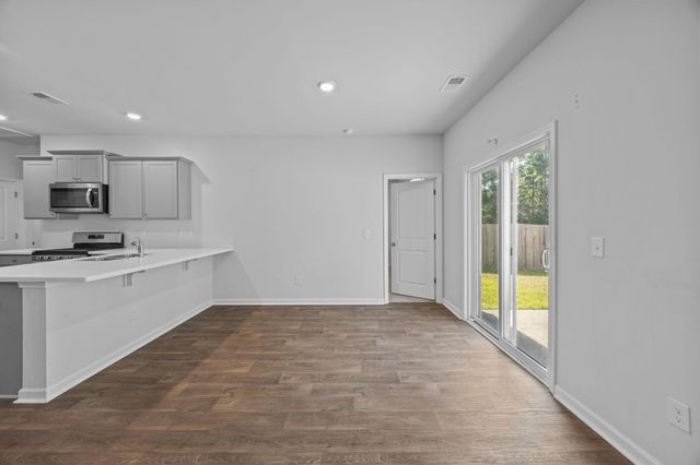 350 Bering Lane, Summerville, SC 29486