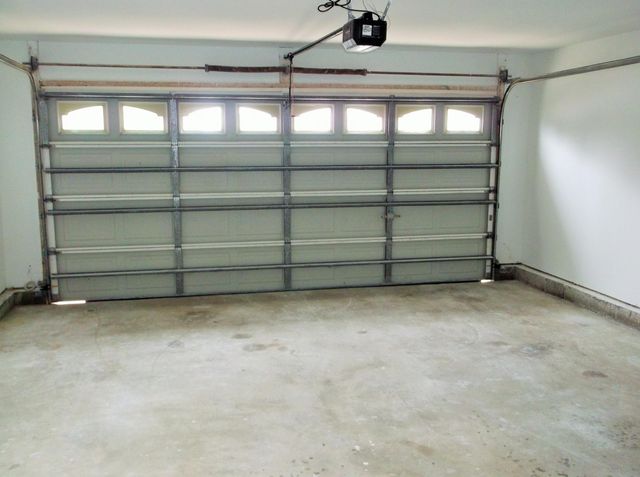 2256 Whispering Pines Boulevard, Navarre, FL 32566