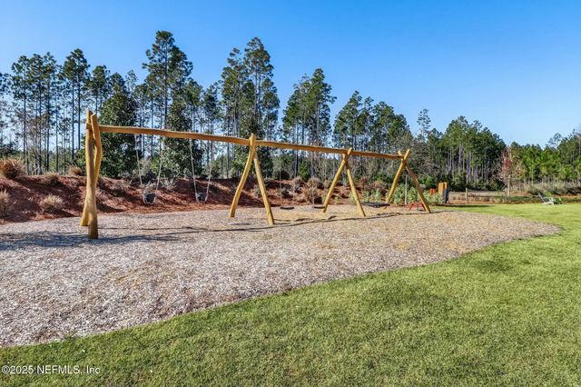 213 DAYDREAM Avenue, Yulee, FL 32097