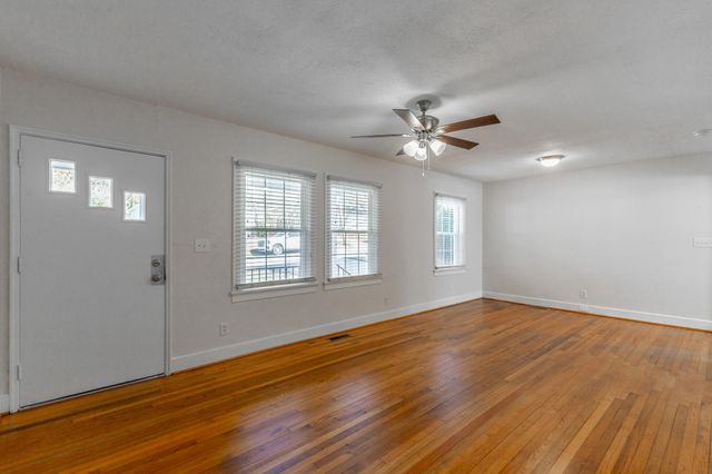 305 Nelson Road, Chattanooga, TN 37421