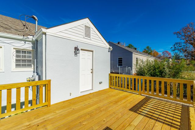 305 Nelson Road, Chattanooga, TN 37421