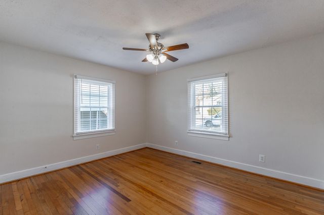 305 Nelson Road, Chattanooga, TN 37421