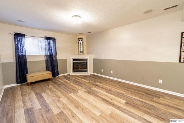 15411 Tucker Street, Bennington, NE 68007