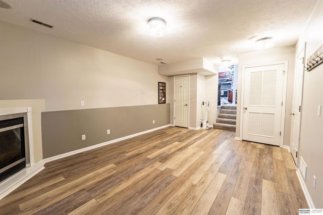 15411 Tucker Street, Bennington, NE 68007