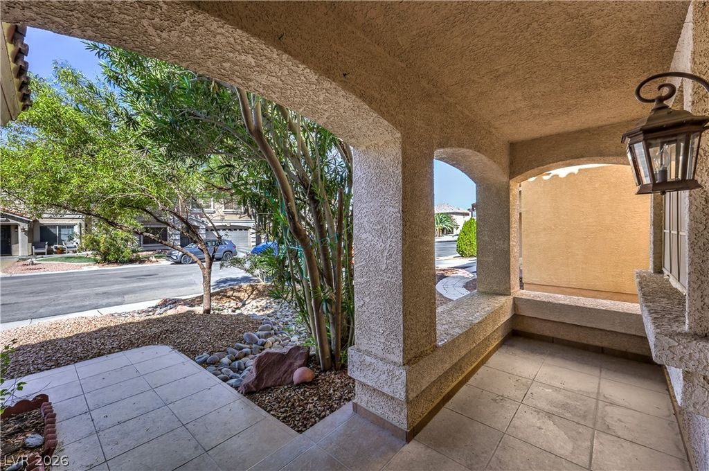 10744 Teton Village Court, Henderson, NV 89052 — photo 4