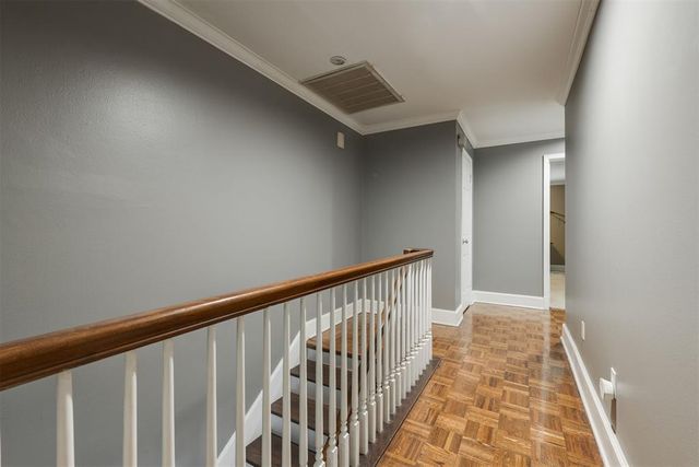 6421 Hunting Hill Lane 21, Oklahoma City, OK 73116