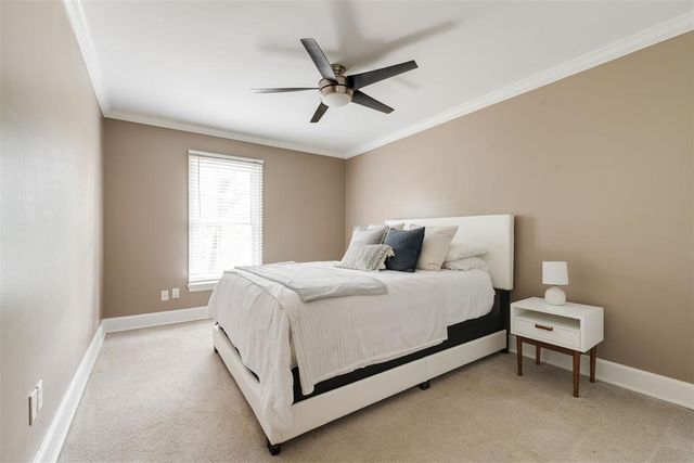 6421 Hunting Hill Lane 21, Oklahoma City, OK 73116