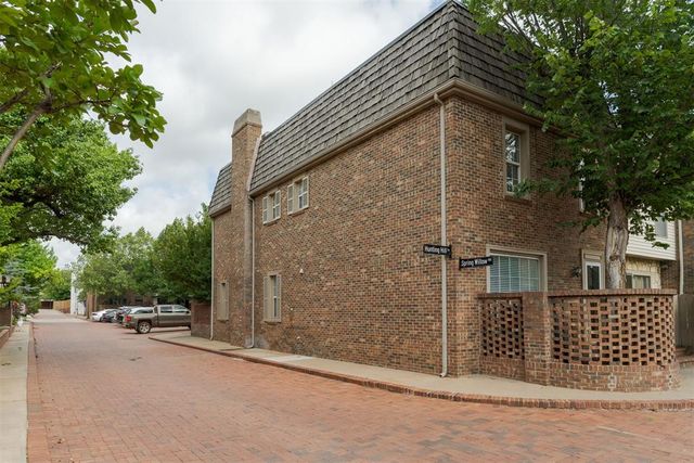 6421 Hunting Hill Lane 21, Oklahoma City, OK 73116