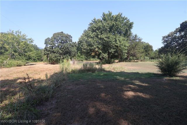 2601 N Witte, Poteau, OK 74953