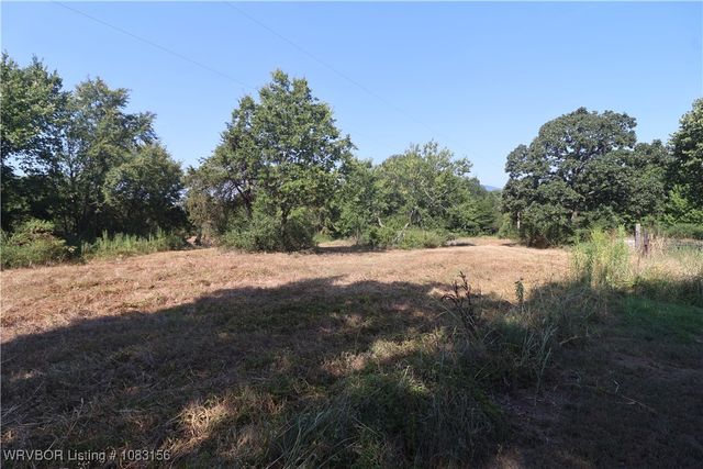 2601 N Witte, Poteau, OK 74953