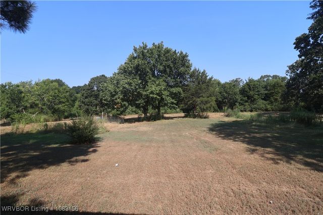 2601 N Witte, Poteau, OK 74953