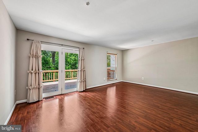 7845 FOXFARM LN, Glen Burnie, MD 21061