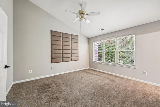 7845 FOXFARM LN, Glen Burnie, MD 21061