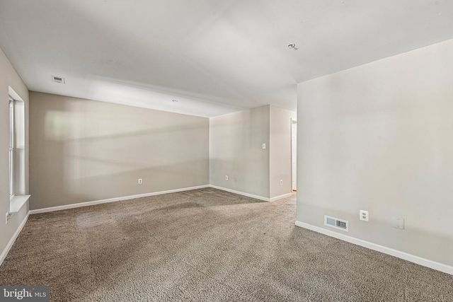7845 FOXFARM LN, Glen Burnie, MD 21061