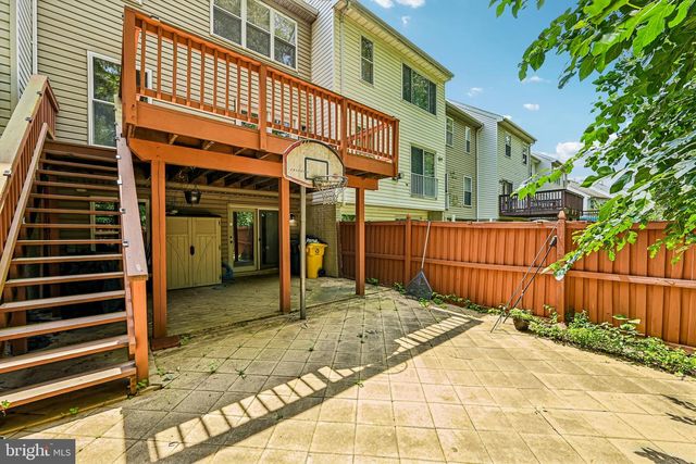 7845 FOXFARM LN, Glen Burnie, MD 21061