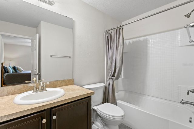 2839 MAPLE BROOK LOOP, Lutz, FL 33558