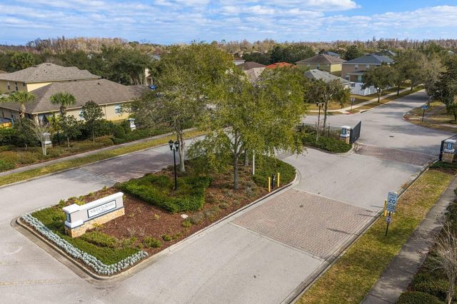 2839 MAPLE BROOK LOOP, Lutz, FL 33558