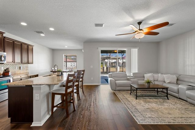 2839 MAPLE BROOK LOOP, Lutz, FL 33558