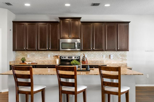 2839 MAPLE BROOK LOOP, Lutz, FL 33558