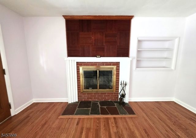 13 Den Herder Dr, Franklin Twp., NJ 08873