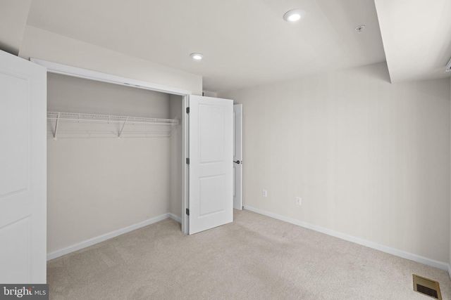 10535 JOHN GLENN ST, Lanham, MD 20706