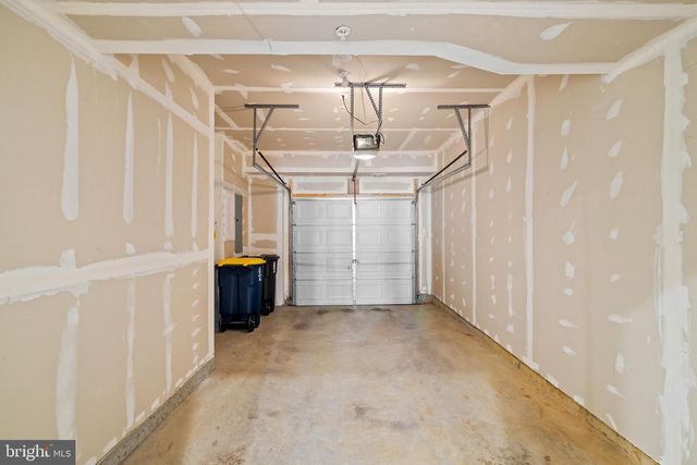 10535 JOHN GLENN ST, Lanham, MD 20706