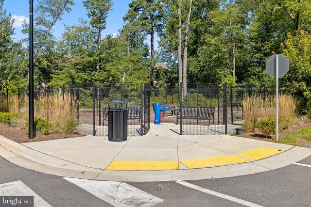 10535 JOHN GLENN ST, Lanham, MD 20706