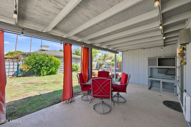 604 E DUNBAR Drive, Tempe, AZ 85282