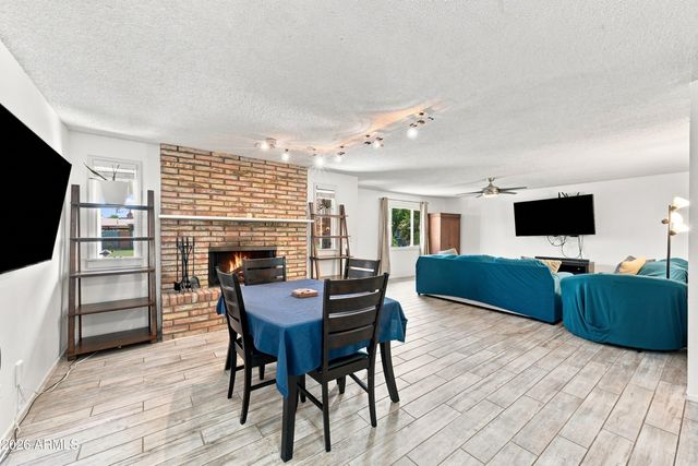 604 E DUNBAR Drive, Tempe, AZ 85282