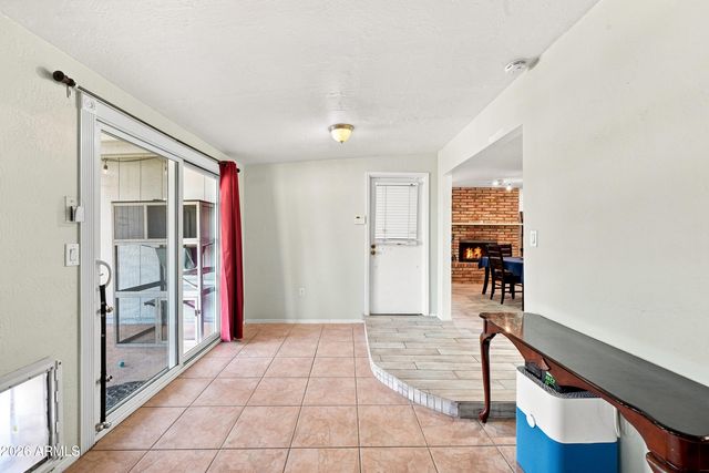 604 E DUNBAR Drive, Tempe, AZ 85282