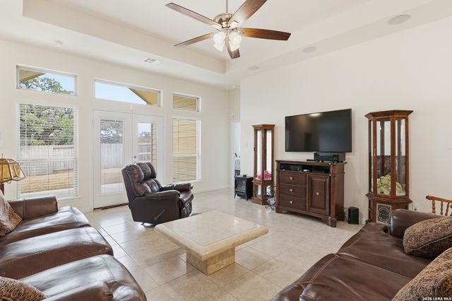 425 Foxbrook, Cibolo, TX 78108