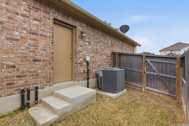 425 Foxbrook, Cibolo, TX 78108