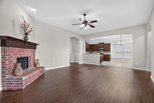1500 Wren Street, Desoto, TX 75115