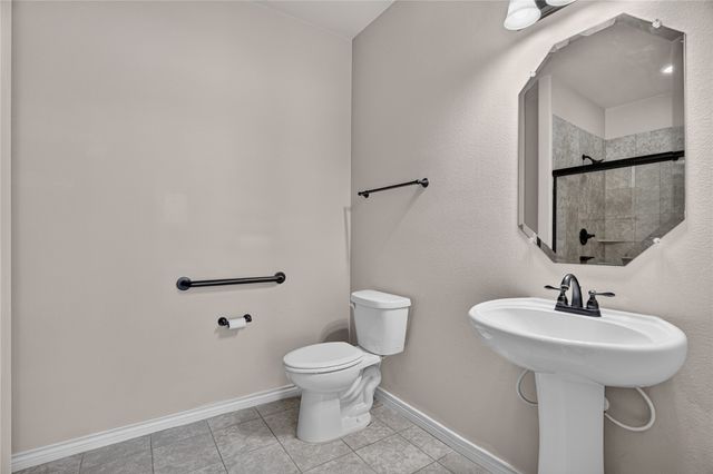 1500 Wren Street, Desoto, TX 75115
