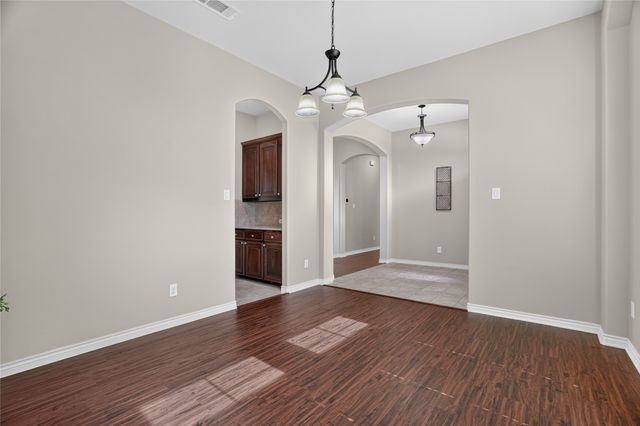 1500 Wren Street, Desoto, TX 75115