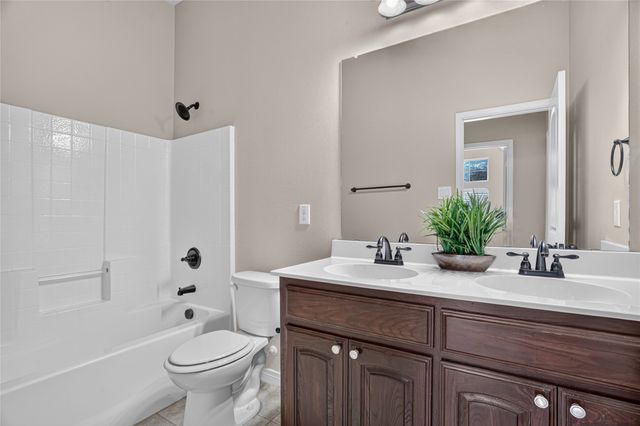 1500 Wren Street, Desoto, TX 75115
