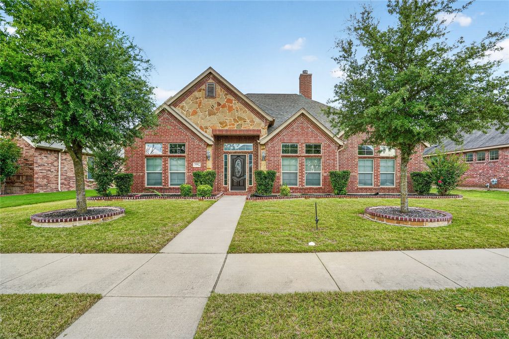 1500 Wren Street, Desoto, TX 75115