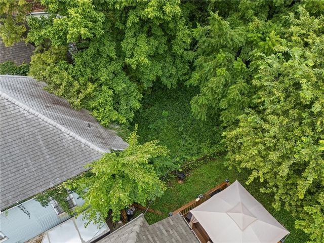 2930 Wabash Avenue, Kansas City, MO 64109