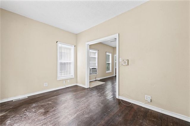 2930 Wabash Avenue, Kansas City, MO 64109