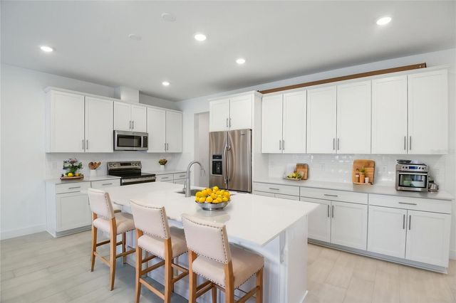 9093 PLAYERS DRIVE, Weeki Wachee, FL 34613