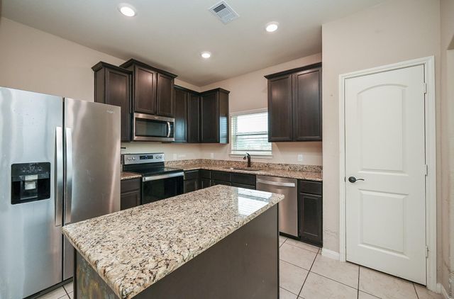 21230 Echo Manor Drive, Hockley, TX 77447