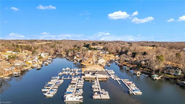 15 Mull Drive, Taylorsville, NC 28681